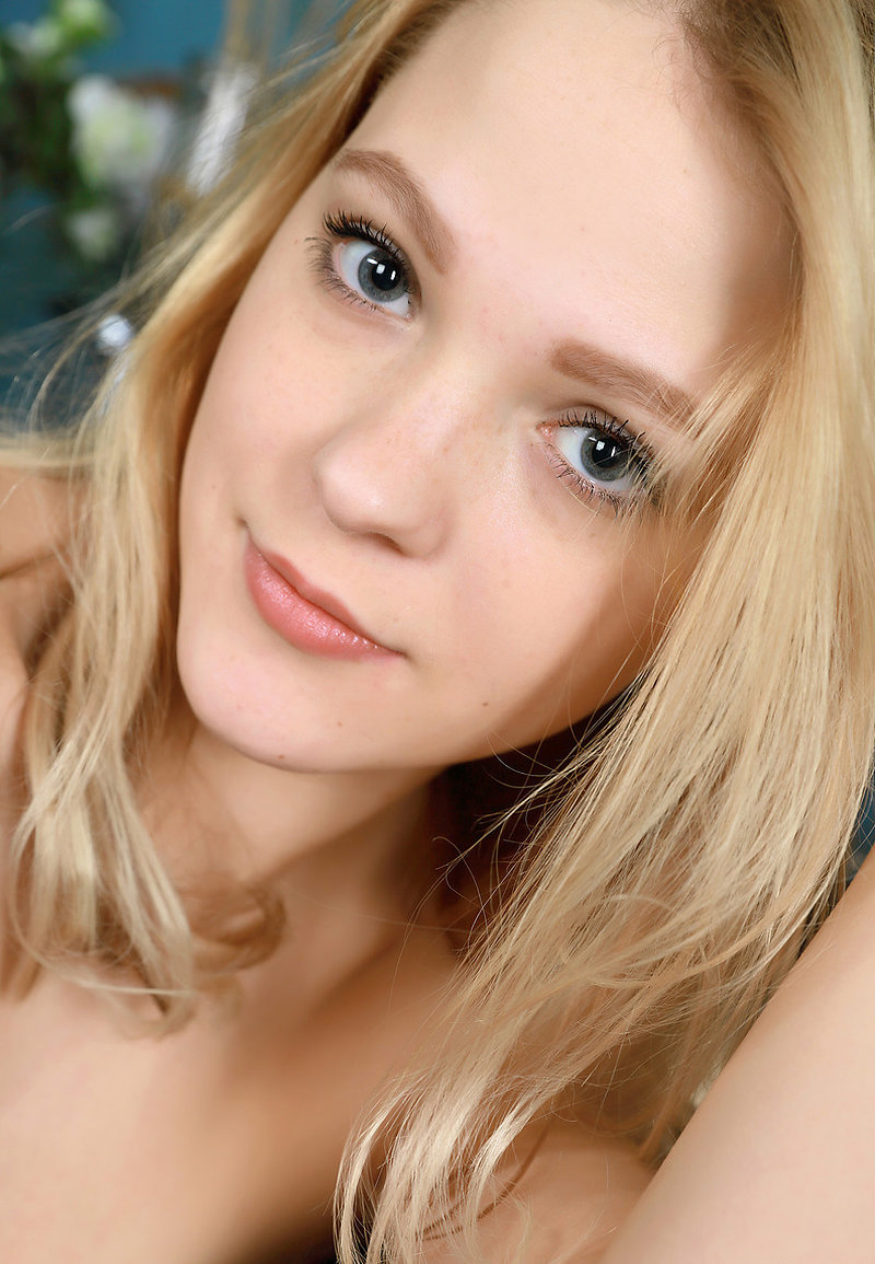 Анна, 19 лет, 5 размер груди